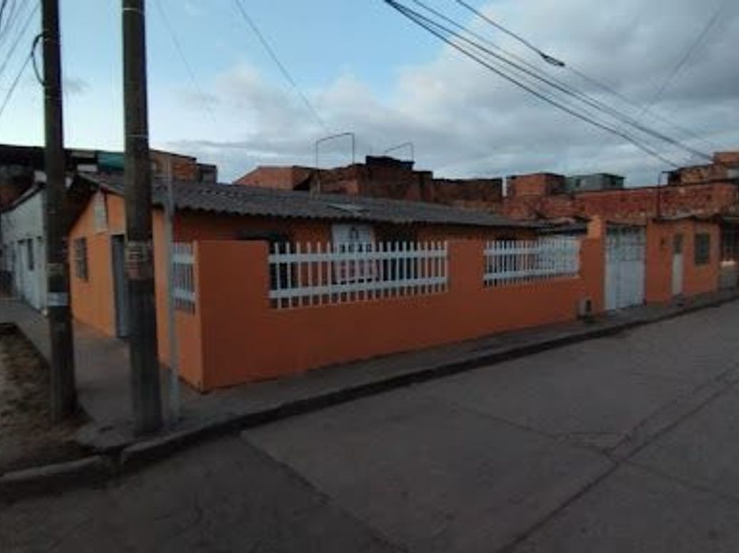 Casa de 6 alcobas en venta en La Giralda, Bogotá, 185 m² · foto 16 de 20