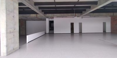 Se Arrienda Local En Envigado

Espectacular local Ubcado en zona comercial sobre las avenida las Vegas cerca de la unidad deportiva Polideportivo sur de envigado.

bunas rutas de trasnporte publico, tiendas, supermercados y centros comerciales cercanos.

Más 19% de IVA
