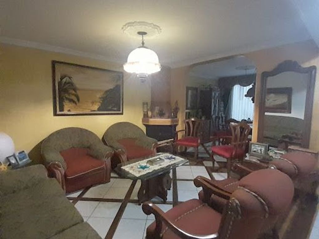 Casa de 3 alcobas en venta en Centenario, Bogotá, 570 m² · foto 8 de 20