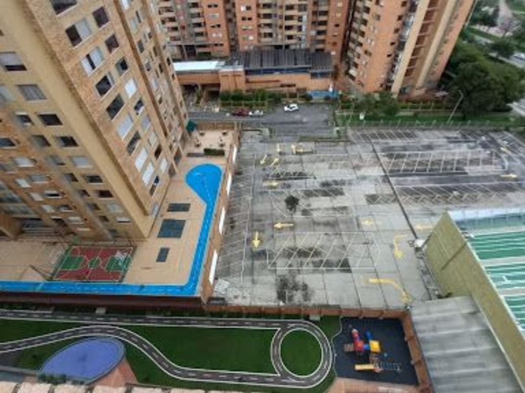 Apartamento de 3 alcobas en venta en Lisboa, Bogotá, 276 m² · foto 9 de 20