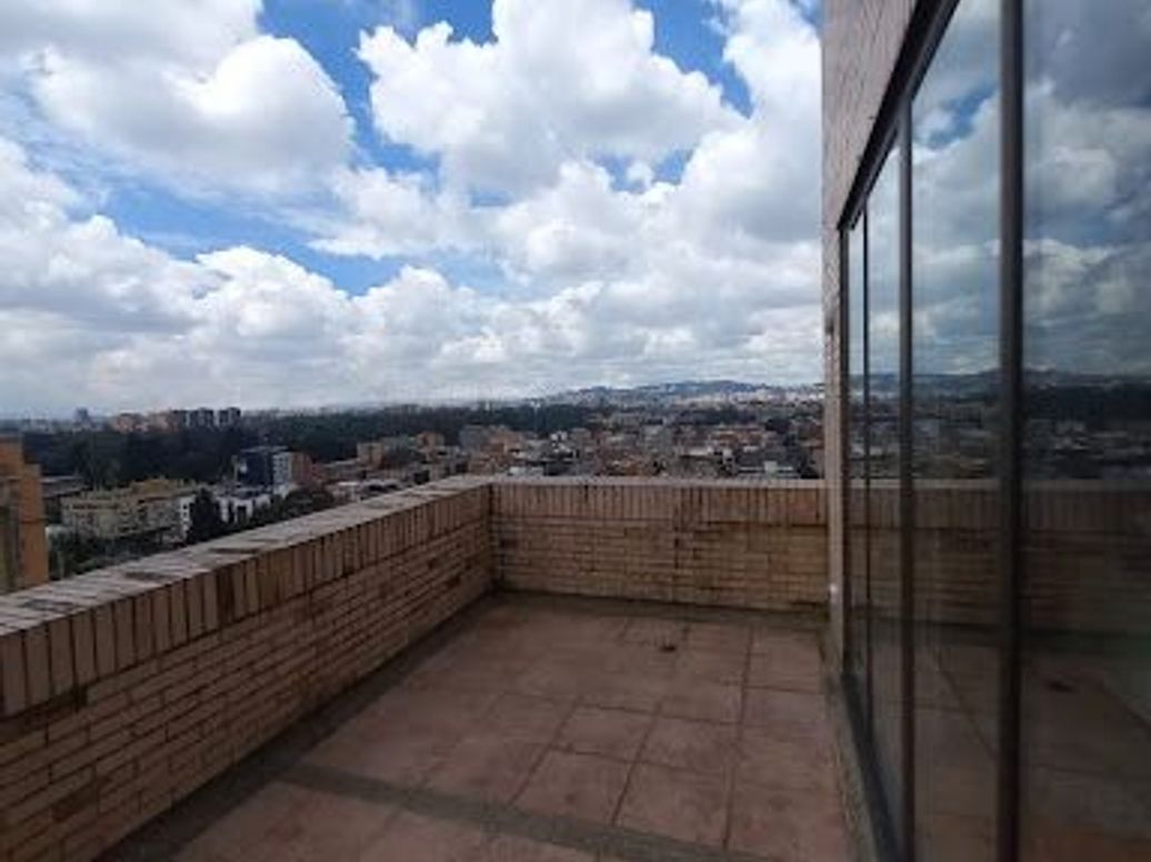 Apartamento de 3 alcobas en venta en Lisboa, Bogotá, 276 m² · foto 8 de 20