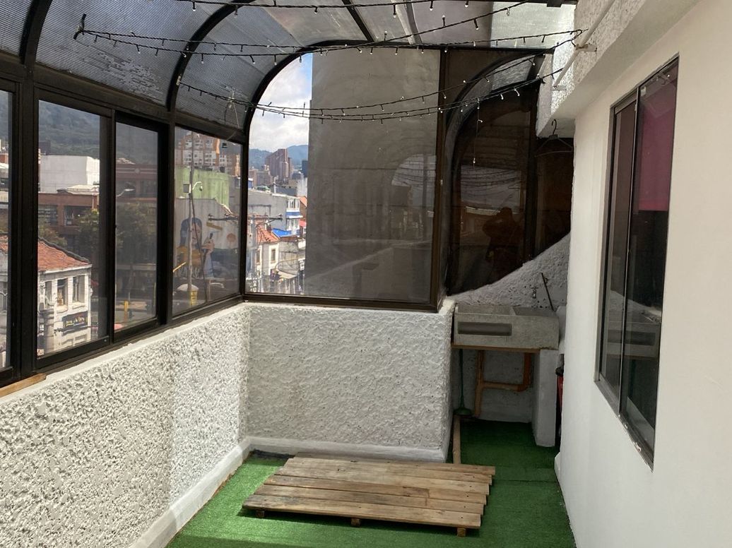 Apartamento de 4 alcobas en venta en Banco Central, Bogotá, 143 m² · foto 9 de 20