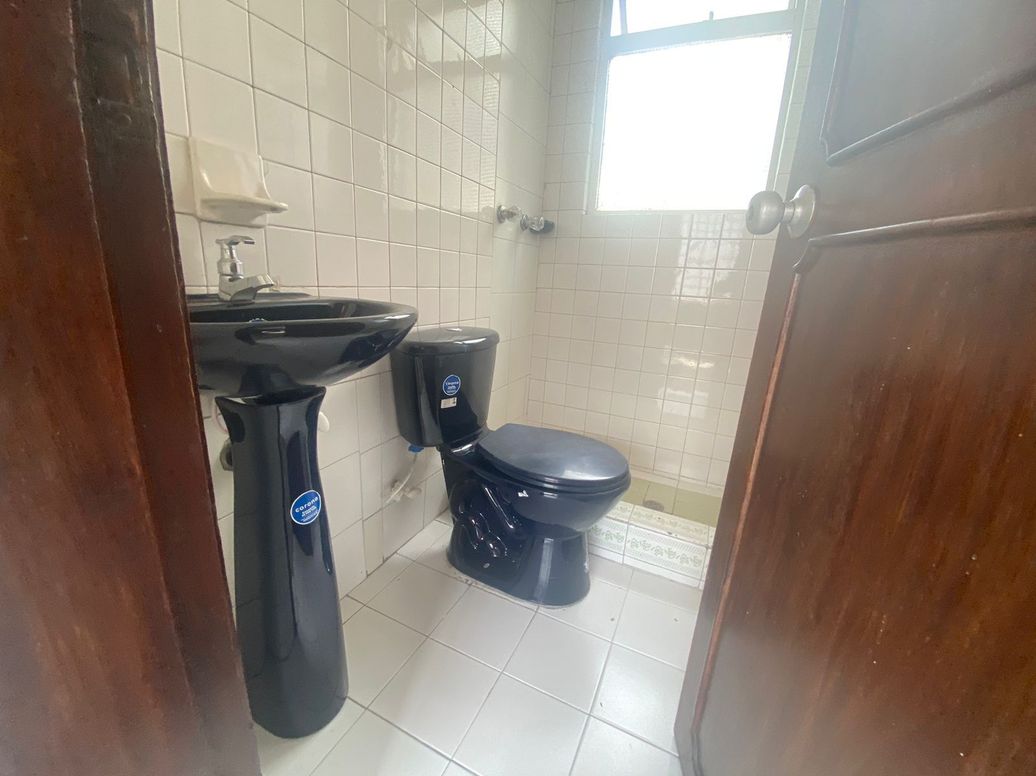 Apartamento de 4 alcobas en venta en Banco Central, Bogotá, 143 m² · foto 15 de 20