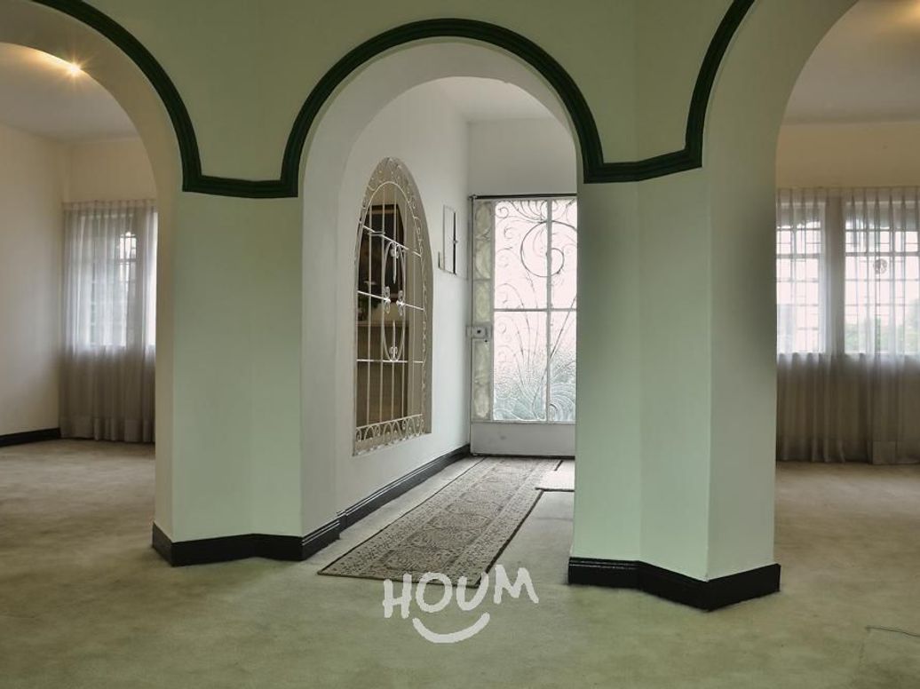 Casa de 8 alcobas en venta en Teusaquillo, Bogotá, 650 m² · foto 2 de 20