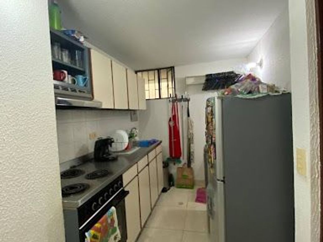 Apartamento de 3 alcobas en venta en Cedritos, Bogotá, 73 m² · foto 18 de 20