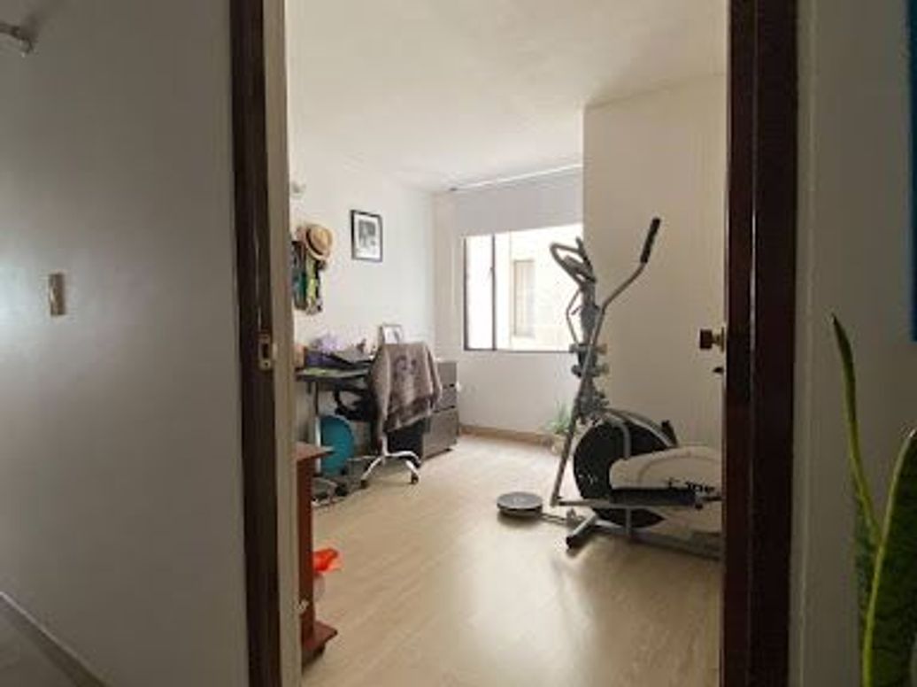 Apartamento de 3 alcobas en venta en Cedritos, Bogotá, 73 m² · foto 12 de 20