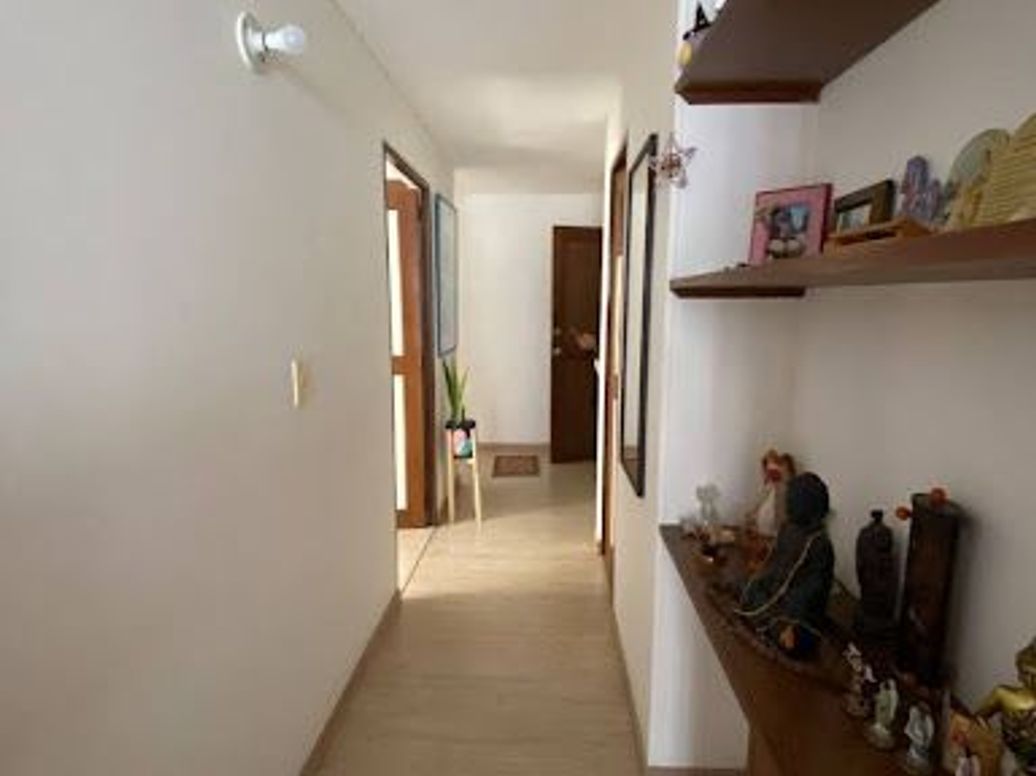 Apartamento de 3 alcobas en venta en Cedritos, Bogotá, 73 m² · foto 9 de 20