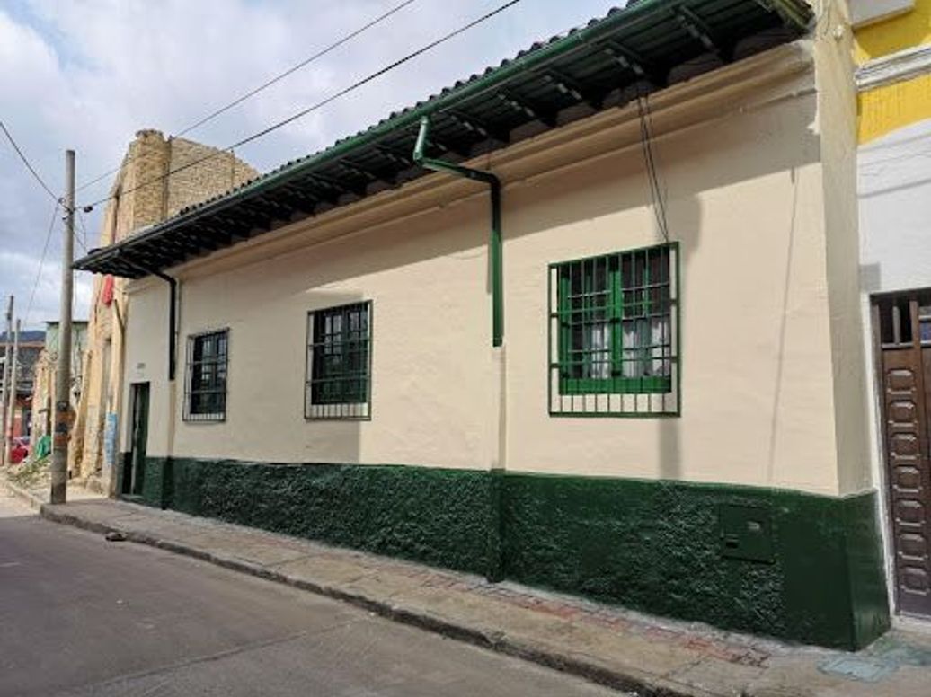 Casa de 6 alcobas en venta en La Candelaria, Bogotá, 157 m² · foto 2 de 14