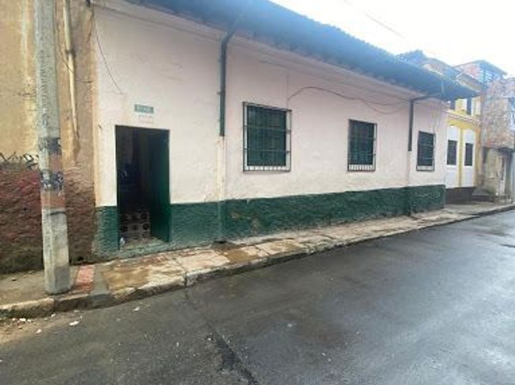 Casa de 6 alcobas en venta en La Candelaria, Bogotá, 157 m² · foto 14 de 14