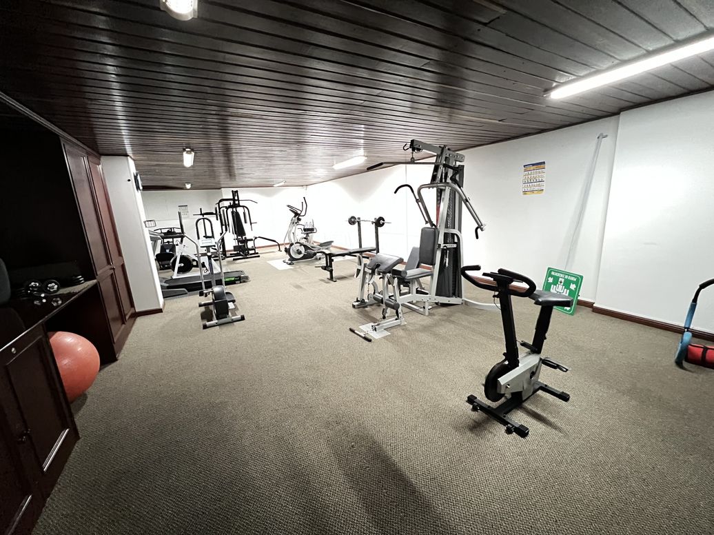 Apartamento de 3 alcobas en venta en San José Del Prado, Bogotá, 111 m² · foto 12 de 15