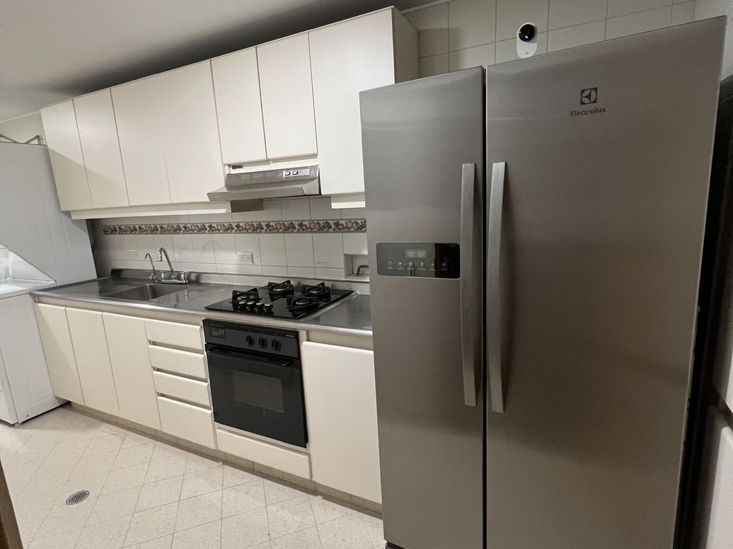 Apartamento de 3 alcobas en venta en San José Del Prado, Bogotá, 111 m² · foto 11 de 15