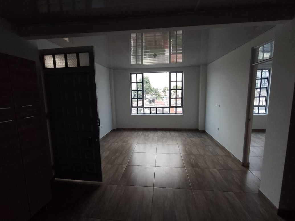 Casa de 7 alcobas en venta en Bogotá, Bogotá, 390 m² · foto 14 de 17