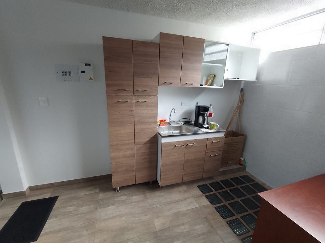 Casa de 7 alcobas en venta en Bogotá, Bogotá, 390 m² · foto 4 de 17