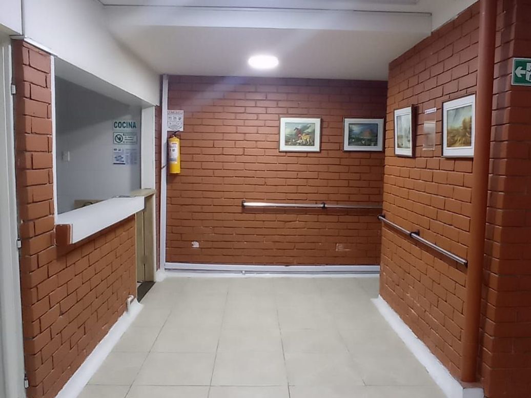 Casa de 10 alcobas en venta en Ub. Techo Bavaria, Bogotá, 340 m² · foto 6 de 20
