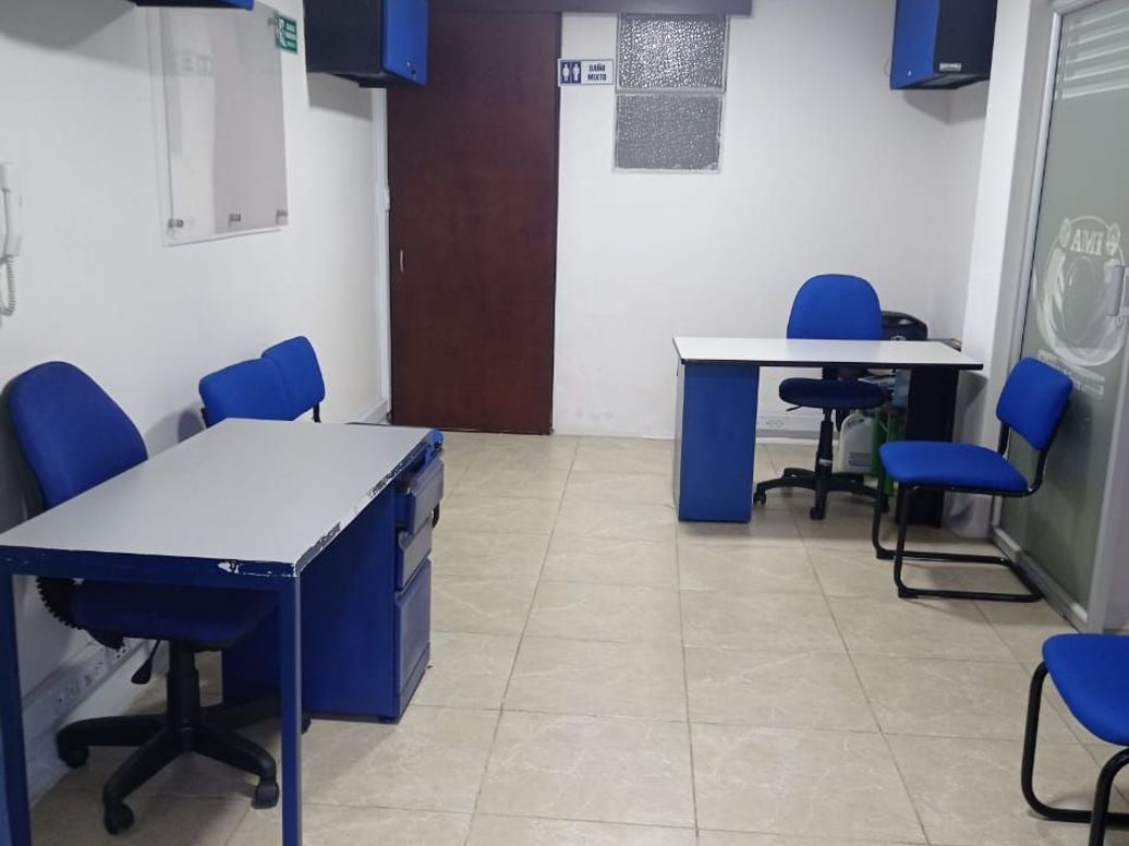 Casa de 10 alcobas en venta en Ub. Techo Bavaria, Bogotá, 340 m² · foto 10 de 20