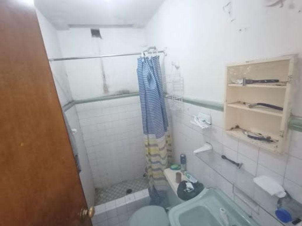 Casa de 7 alcobas en venta en Gran América, Bogotá, 325 m² · foto 12 de 20