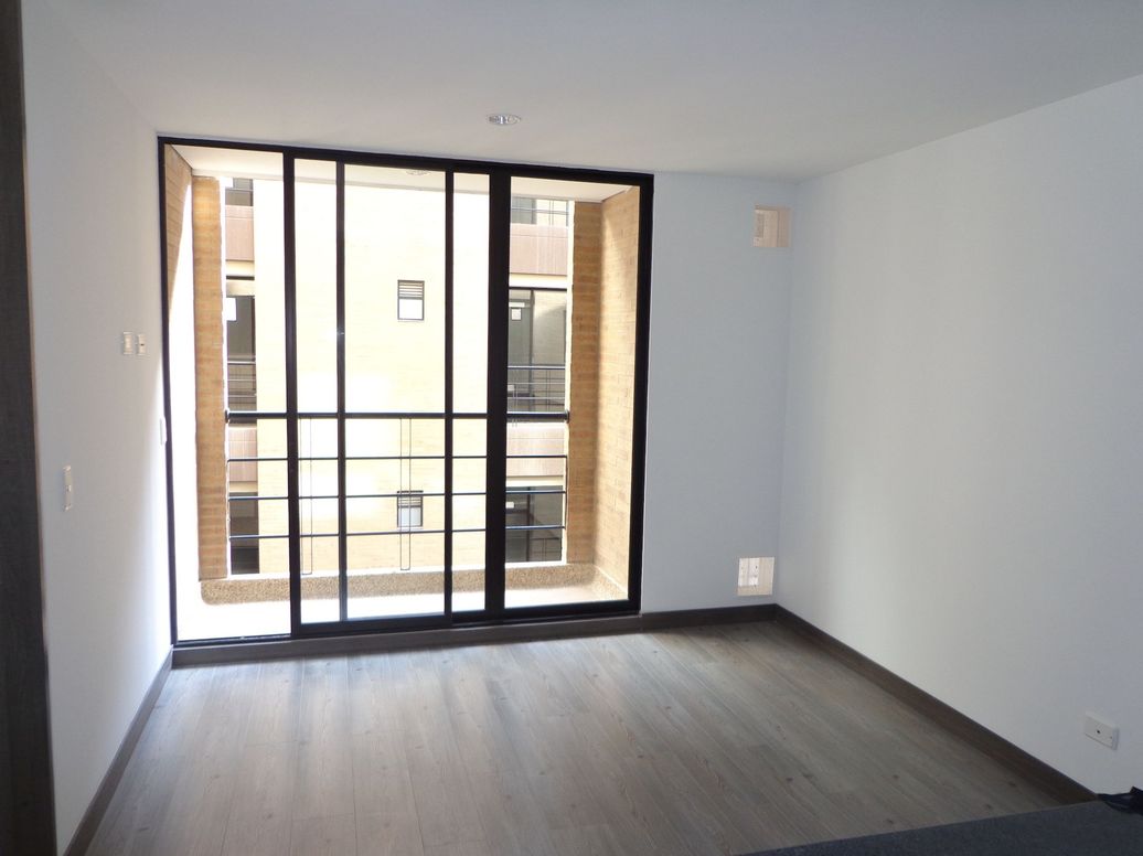 Apartamento de 1 alcoba en venta en Chapinero Central, Bogotá, 40 m² · foto 3 de 20