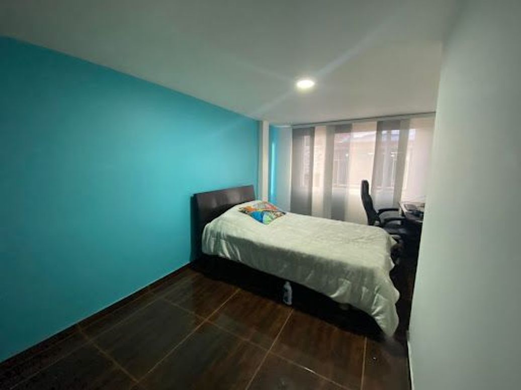 Casa de 7 alcobas en venta en Villa Rios, Bogotá, 72 m² · foto 9 de 20