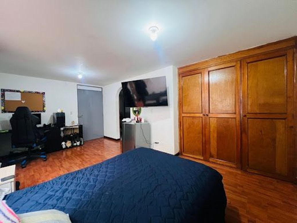 Apartaestudio en venta en Chapinero, Bogotá, 34 m² · foto 3 de 20