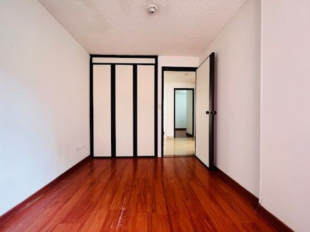 Apartamento de 3 alcobas en venta en Chapinero, Bogotá, 70 m² · foto 9 de 20