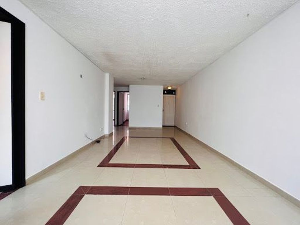 Apartamento de 3 alcobas en venta en Chapinero, Bogotá, 70 m² · foto 2 de 20
