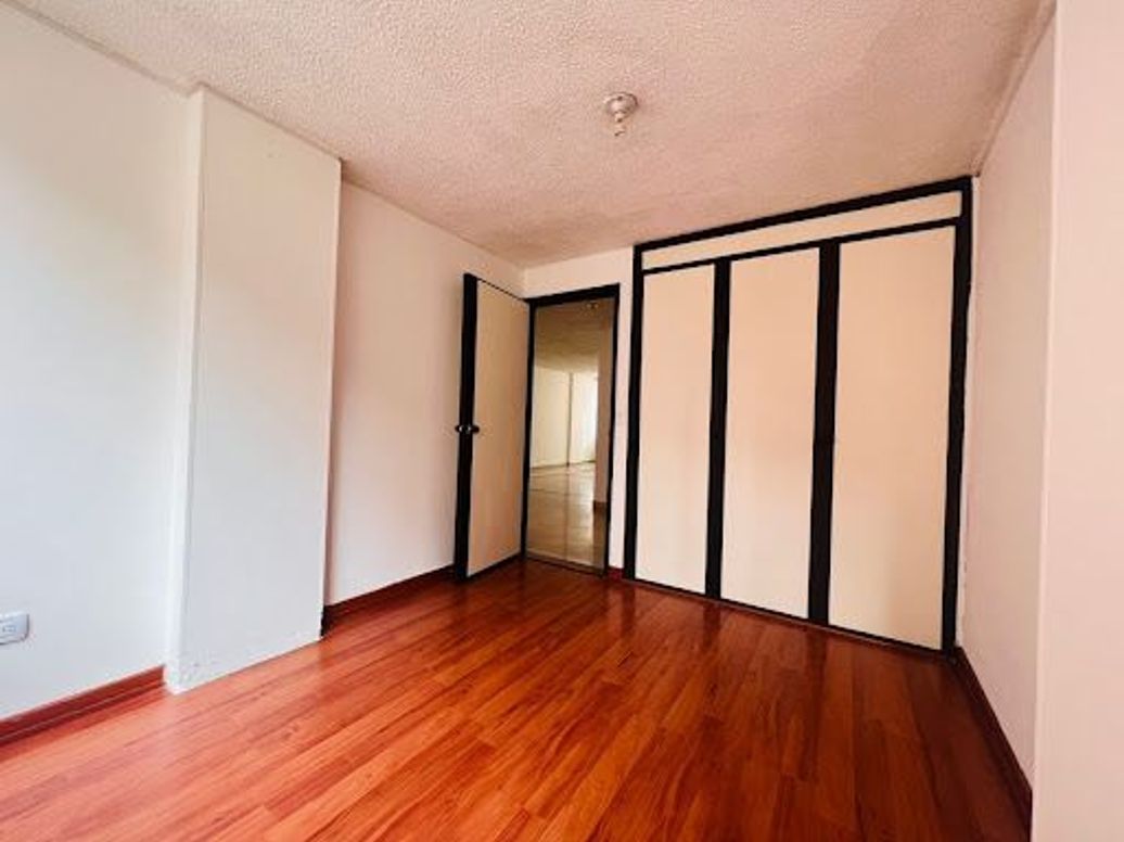 Apartamento de 3 alcobas en venta en Chapinero, Bogotá, 70 m² · foto 15 de 20