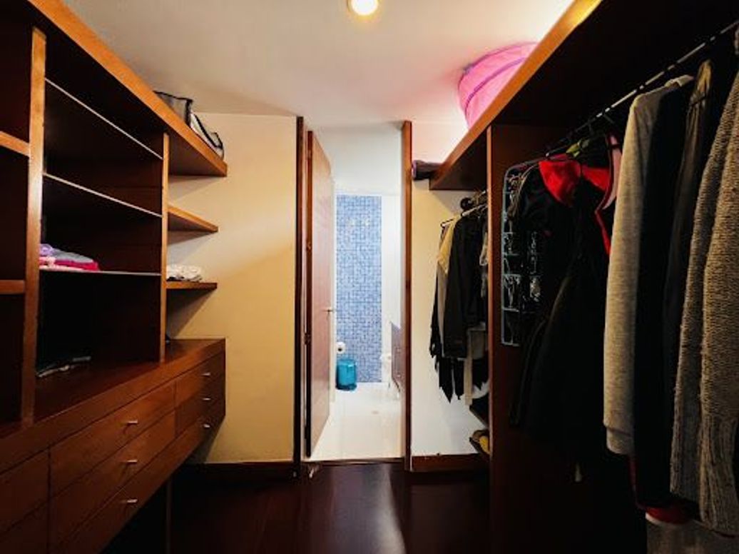 Casa de 4 alcobas en venta en Ciudad Salitre, Bogotá, 316 m² · foto 16 de 20