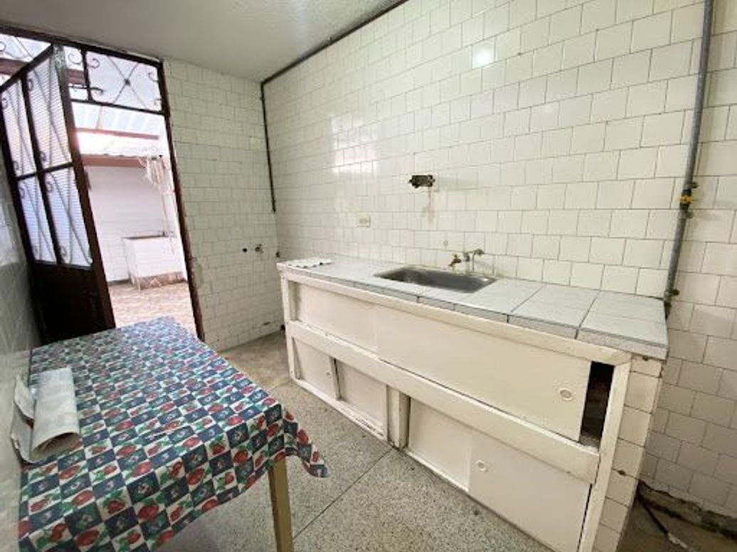 Casa de 5 alcobas en venta en Ciudad Kennedy Central, Bogotá, 114 m² · foto 16 de 20