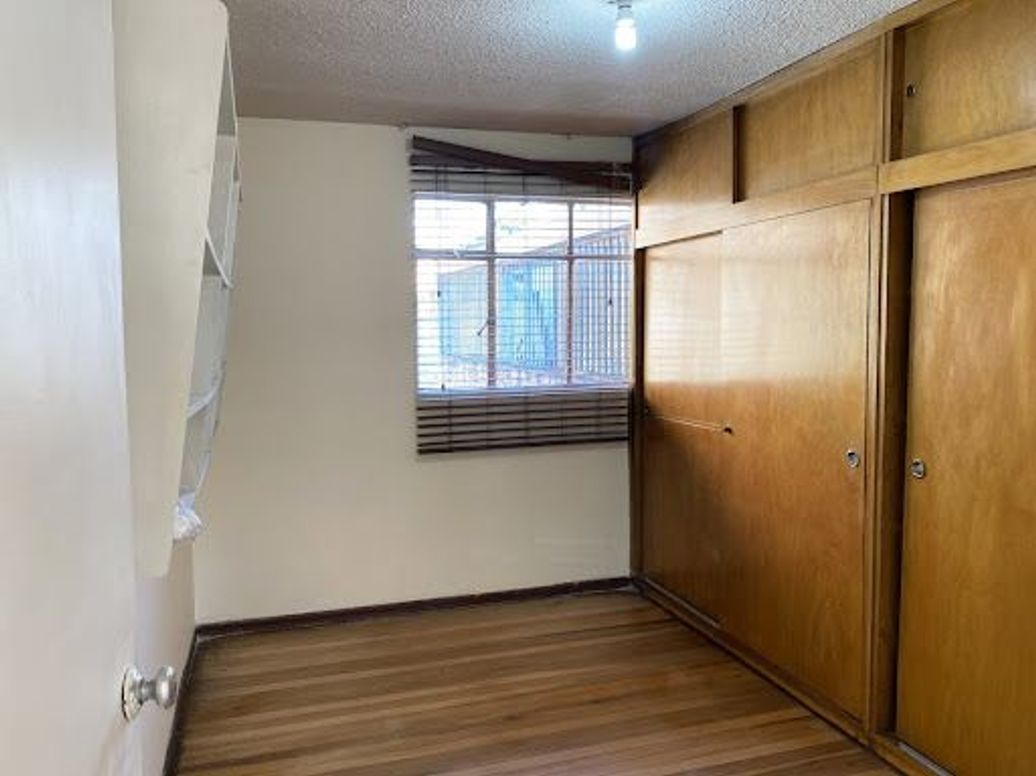 Casa de 5 alcobas en venta en Ciudad Kennedy Central, Bogotá, 114 m² · foto 9 de 20
