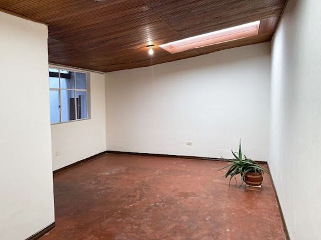 Casa de 5 alcobas en venta en Ciudad Kennedy Central, Bogotá, 114 m² · foto 19 de 20