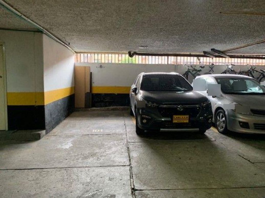 Apartamento de 3 alcobas en venta en Los Rosales - Edif Los Eucaliptus, Bogotá, 216 m² · foto 16 de 19