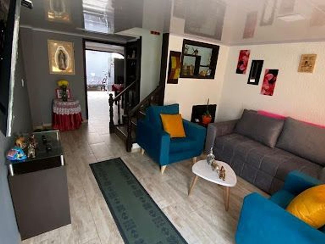 Casa de 4 alcobas en venta en Villas De Granada, Bogotá, 192 m² · foto 8 de 20