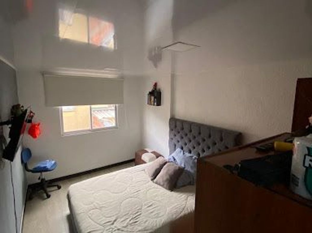 Casa de 4 alcobas en venta en Villas De Granada, Bogotá, 192 m² · foto 11 de 20