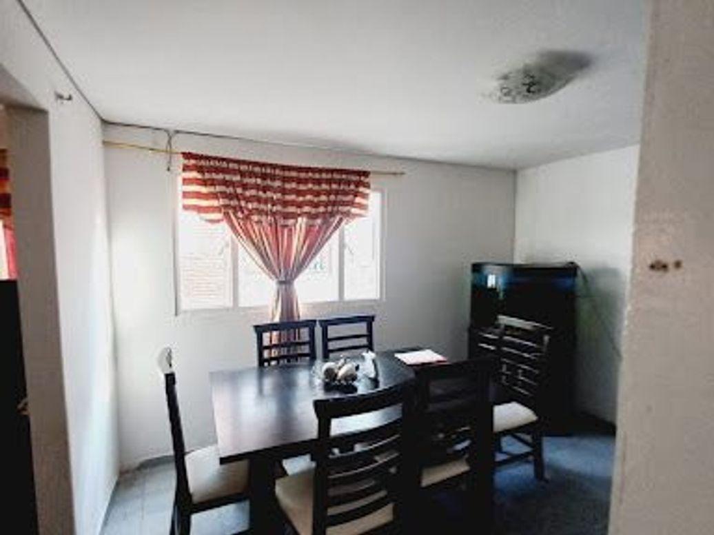 Casa de 9 alcobas en venta en Murillo Toro, Bogotá, 180 m² · foto 9 de 20