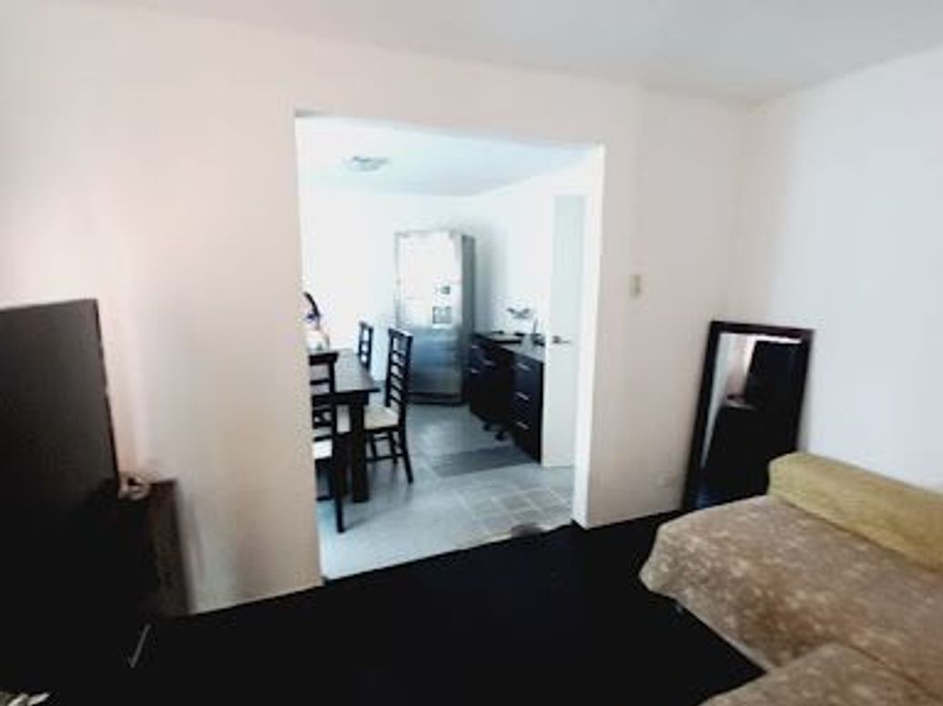 Casa de 9 alcobas en venta en Murillo Toro, Bogotá, 180 m² · foto 3 de 20