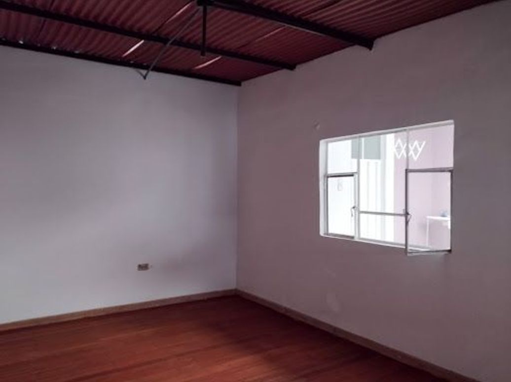 Casa de 9 alcobas en venta en Murillo Toro, Bogotá, 180 m² · foto 14 de 20