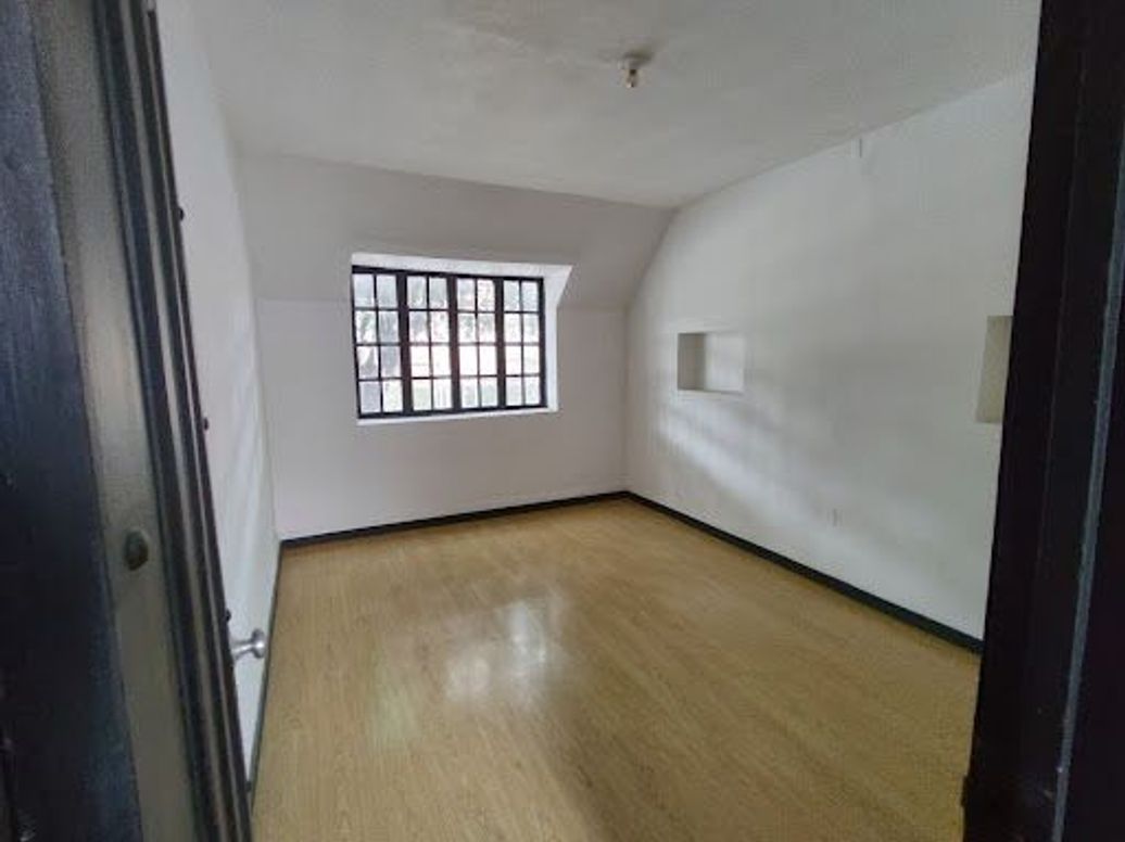 Casa en venta en Quinta Camacho, Bogotá · foto 12 de 19