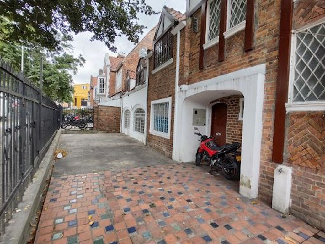 Casa en venta en Quinta Camacho, Bogotá · foto 19 de 19