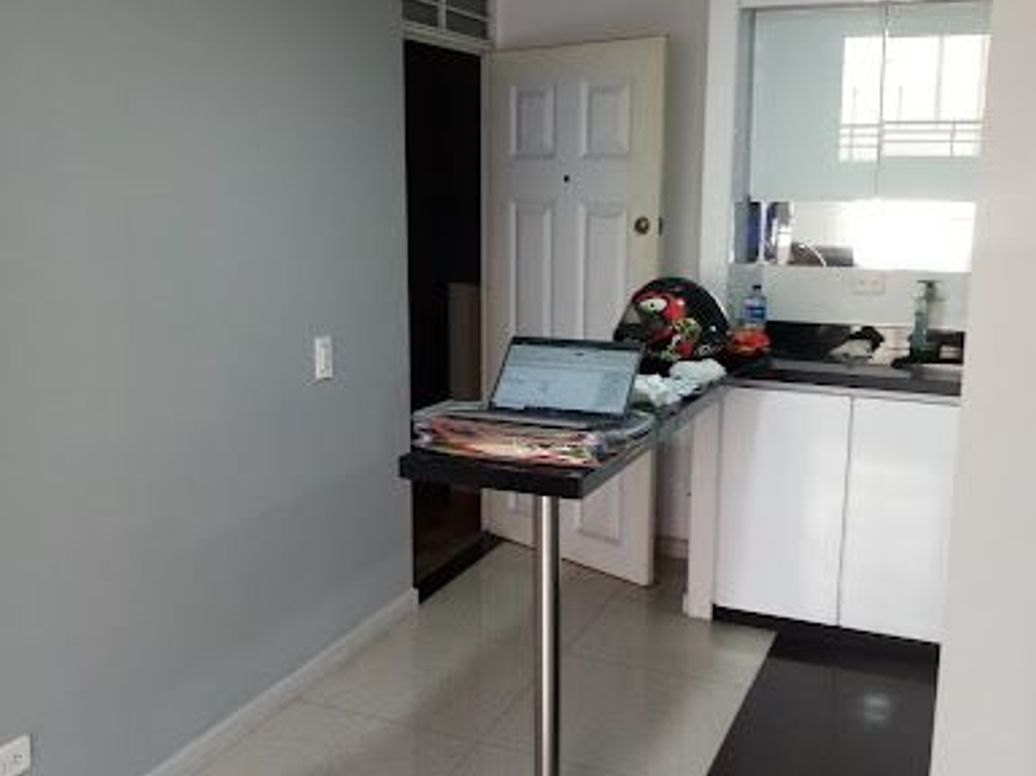 Apartamento de 2 alcobas en venta en Fontibón, Bogotá, 46 m² · foto 6 de 20