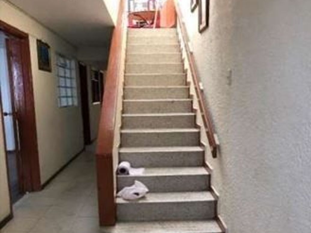 Casa de 7 alcobas en venta en La Soledad Norte, Bogotá, 229 m² · foto 2 de 14