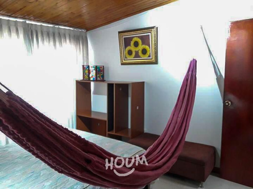 Casa de 6 alcobas en venta en Los Andes, Bogotá, 300 m² · foto 17 de 20