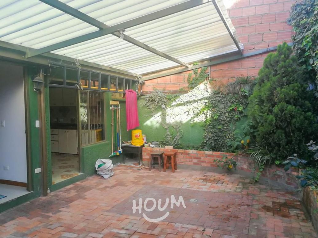Casa de 6 alcobas en venta en Los Andes, Bogotá, 300 m² · foto 12 de 20