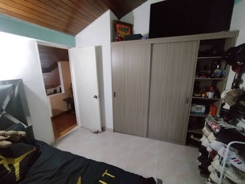 Apartamento de 3 alcobas en venta en Los Cerezos, Bogotá, 58 m² · foto 14 de 17