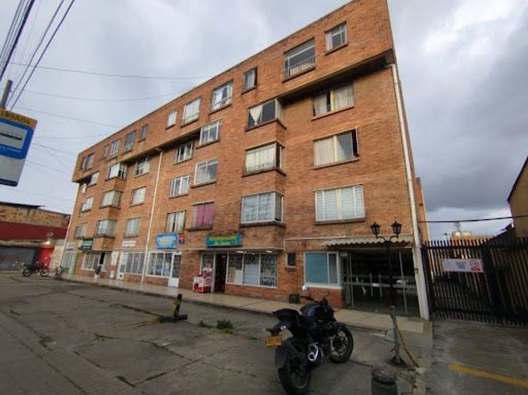 Apartamento de 3 alcobas en venta en Los Cerezos, Bogotá, 58 m² · foto 17 de 17