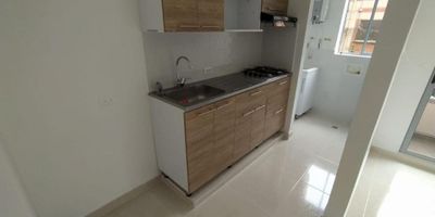 Se Vende Apartamento en Bello Ciudad Fabricato, con acabados modernos , ubicado en unidad cerrada; con fácil acceso desde la autopista norte, cuenta con excelentes rutas de transporte hacia el centro de la ciudad y estaciones del metro, con cercanías al Centro comercial Ciudad Fabricato, cajeros electrónicos, supermercados y demás sitios de interés.

° Piso 2 Con ascensor
° Área de 54 Mts .
° Sala - Comedor
° Cocina integral muy bien equipada 
° 2 Habitaciones con Closet 
° 2 Baños con cabina
° Balcón
° Red de gas
° Calentador de agua
° Parqueadero privado
° Portería las 24 horas
° Zona de ropas 


Unidad cerrada con:
° Piscina
° Salón social
° Gimnasio
° Juegos infantiles

!Hemos conquistado este espacio para ti! 
