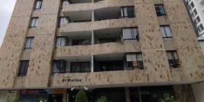 ARRIENDO MEJORAS PUBLICAS, LLOCAL DE 33 MTS.  CON EXCELENTE VITRINA, UBICADO SOBRE LA CALLE 36, JUSTO FRENTE A DOLLAR CITY. DISPONE DE UN BAÑO REMODELADO Y UN ESPACIO BIEN ILUMINADO, IDEAL PARA NEGOCIOS QUE REQUIERAN ALTA VISIBILIDAD EN UNA ZONA COMERCIAL ESTRATÉGICA. ADEMÁS, EL LOCAL CUENTA CON UNA BAHÍA DE PARQUEO JUSTO AL FRENTE. PROGRAME SU CITA SIN COSTO CON NUESTROS ASESORES LLAMANDO AL TELÉFONO 6076852828, EXT. 1.