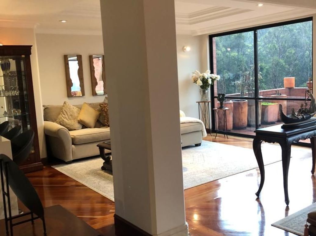 Apartamento de 4 alcobas en venta en Ciudadela Real, Bogotá, 270 m² · foto 2 de 8