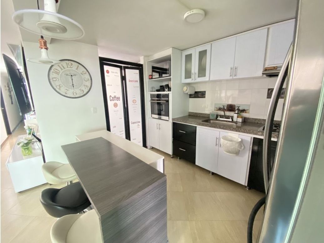 Apartamento de 3 alcobas en venta en Bonanza, Bogotá, 122 m² · foto 3 de 20