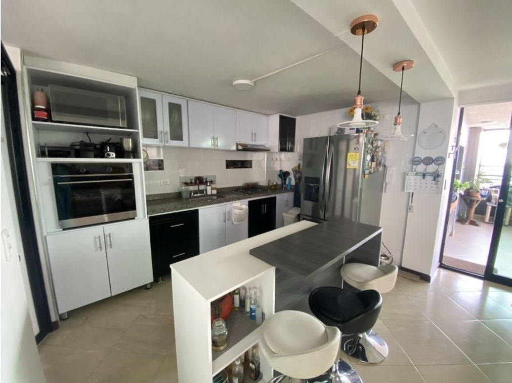 Apartamento de 3 alcobas en venta en Bonanza, Bogotá, 122 m² · foto 2 de 20