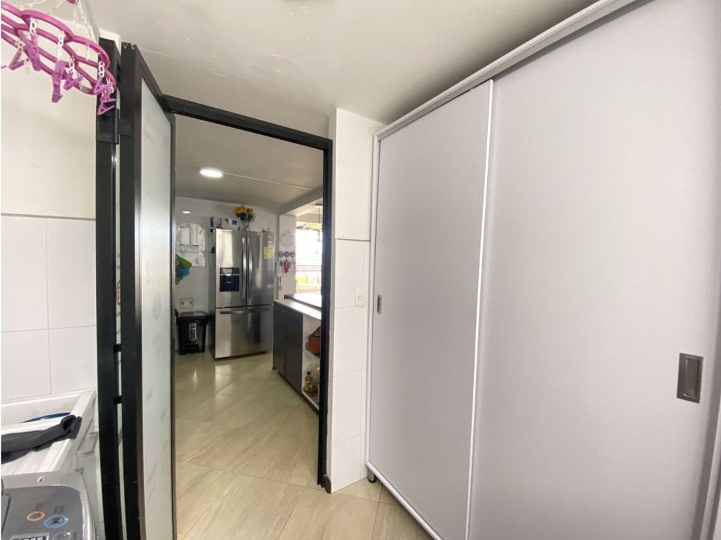 Apartamento de 3 alcobas en venta en Bonanza, Bogotá, 122 m² · foto 4 de 20